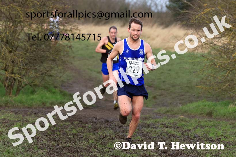 Mens 35 to 64, 2024 NEMAA Cross Country Champs., Wallsend. Photo: David T. Hewitson/Sports for All Pics